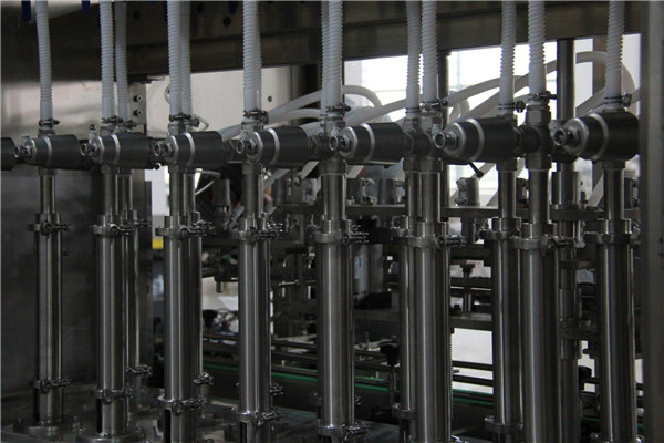 उच्च क्षमता कॅप्सिकम सॉस रेखीय द्रव भरणे मशीन